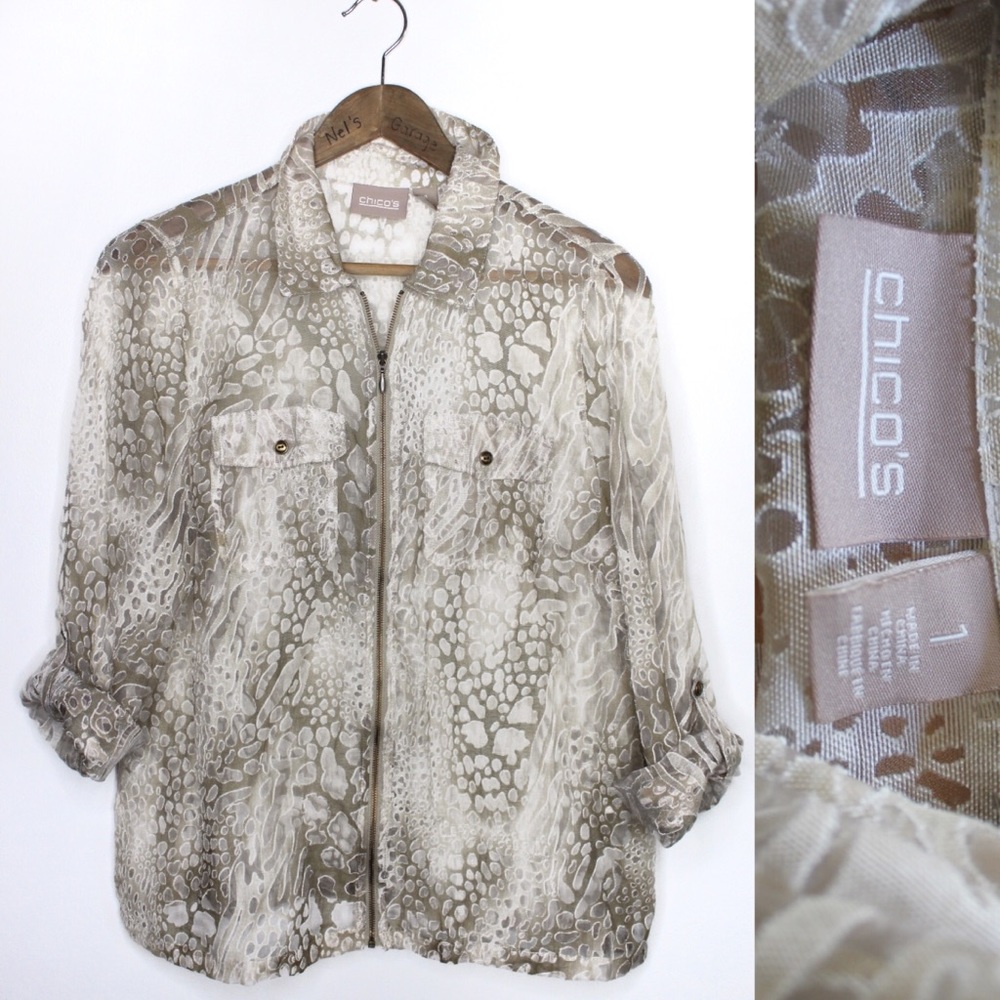 Chico’s Animal Embossed Semi Sheer Buttoned Top 1 EUC